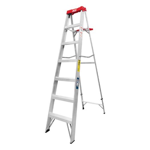 Escalera de Tijera Aksi Tipo Iii, 6 Escalones con charola