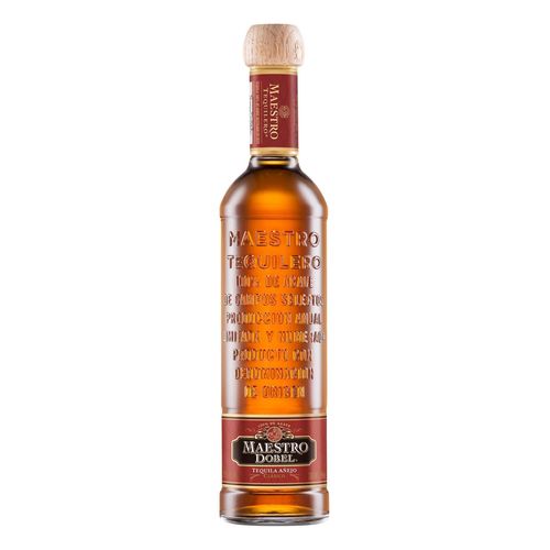 Tequila Maestro Dobel  Añejo 700ml