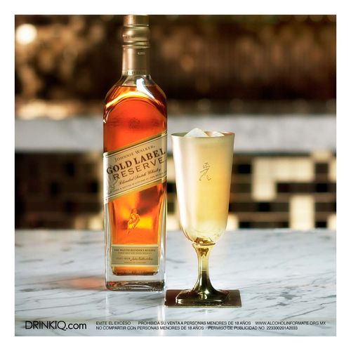 Whisky Johnnie Walker Gold Label Reserve Blended Scotch 750ml