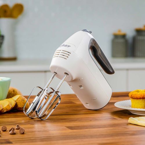 Batidora Oster de Mano 6 Velocidades 250W Blanco FPSTHM3532-013