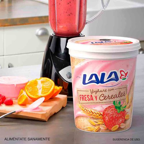 Yoghurt Lala Batido Fresa y Cereal 900g