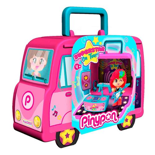 Muñeca Pinypon Superstar on tour