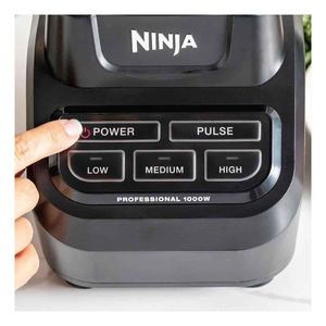 Licuadora Profesional Ninja 3 Velocidades 2.1L 1000W BL710WM Negro